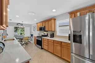26860 White Plains Way, Leesburg, FL 34748 - Photo 15