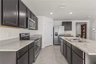 2143 NW 246th Ter, Newberry, FL 32669 - Photo 7