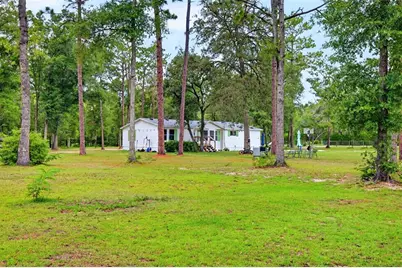 10890 NE 102nd Place, Archer, FL 32618 - Photo 11