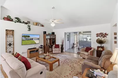 685 W Colbert Court, Beverly Hills, FL 34465 - Photo 9
