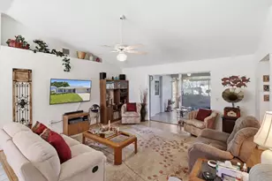 685 W Colbert Ct, Beverly Hills, FL 34465 - Photo 9