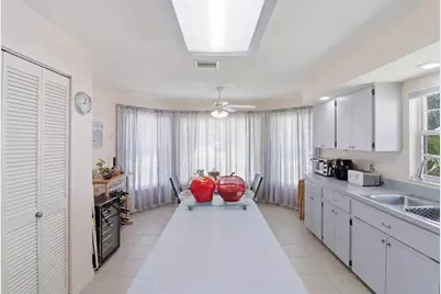 685 W Colbert Court, Beverly Hills, FL 34465 - Photo 19
