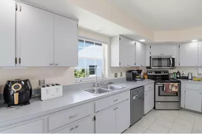 685 W Colbert Court, Beverly Hills, FL 34465 - Photo 17