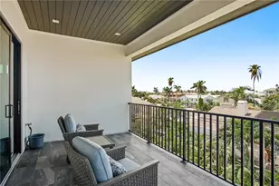 104 17th St, Belleair Beach, FL 33786 - Photo 37