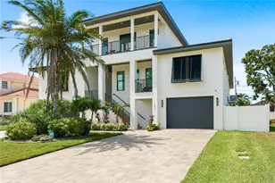 104 17th St, Belleair Beach, FL 33786 - Photo 3