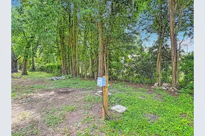 6708 16th Street, Zephyrhills, FL 33542 - Photo 13
