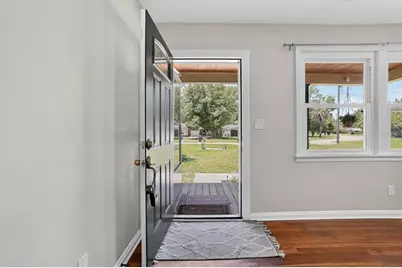 5503 Lakewood Circle E, Jacksonville, FL 32207 - Photo 37