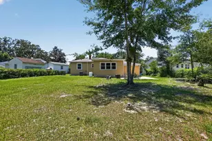5503 Lakewood Cir E, Jacksonville, FL 32207 - Photo 11