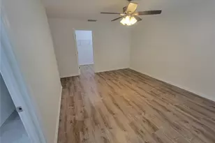8783 SE 157th Pl, Summerfield, FL 34491 - Photo 5