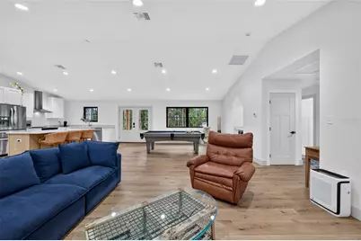 232 SE Kings Bay Dr, Crystal River, FL 34429 - Photo 13
