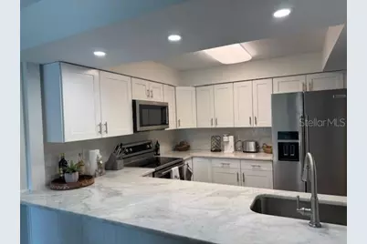 1637 SE Paradise Circle #205, Crystal River, FL 34429 - Photo 9