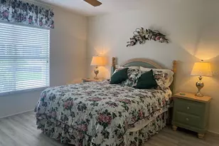 1223 Granada Ct, Lady Lake, FL 32159 - Photo 9