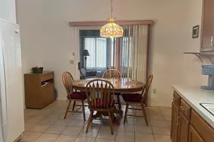 1223 Granada Ct, Lady Lake, FL 32159 - Photo 5