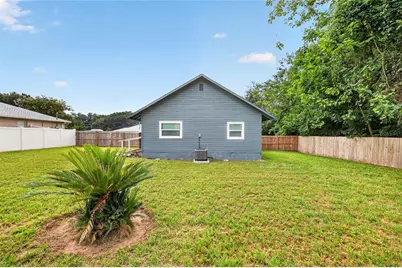 705 NW 64th Place, Ocala, FL 34475 - Photo 9