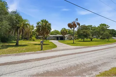 385 N Cornish Point, Lecanto, FL 34461 - Photo 3