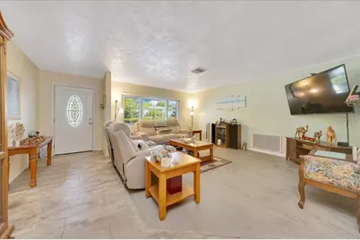 66 S Desoto Street, Beverly Hills, FL 34465 - Photo 7