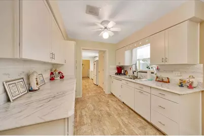 66 S Desoto Street, Beverly Hills, FL 34465 - Photo 11