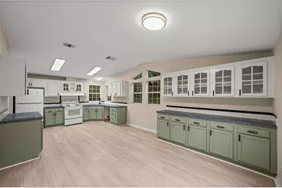 13250 NW 160th Avenue, Morriston, FL 32668 - Photo 13
