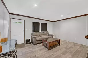 259 Oak St, Hawthorne, FL 32640 - Photo 3