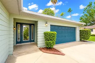 2178 N Watersedge Dr, Crystal River, FL 34429 - Photo 9
