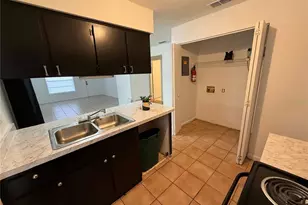 2710 NE 23rd Ave, Ocala, FL 34470 - Photo 3