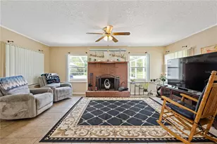 415 Hiawatha Ave, Inverness, FL 34452 - Photo 7