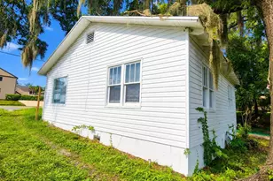 617 NE 25th Ave, Ocala, FL 34470 - Photo 3