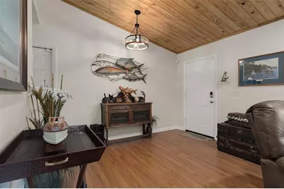 914 N McGowan Avenue, Crystal River, FL 34429 - Photo 7