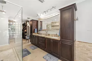 2023 SE Laurel Run Dr, Ocala, FL 34471 - Photo 15
