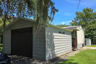 10292 E Pike Dr, Inverness, FL 34450 - Photo 11