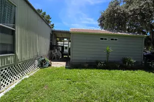10292 E Pike Dr, Inverness, FL 34450 - Photo 13
