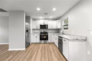 11060 NE 145th Ln, Fort Mc Coy, FL 32134 - Photo 5