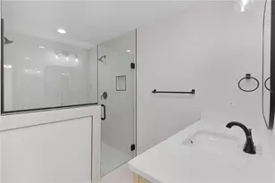 768 Powell St, Wildwood, FL 34785 - Photo 27