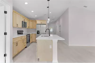 768 Powell Street, Wildwood, FL 34785 - Photo 37