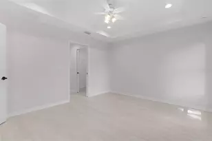 740 Powell St, Wildwood, FL 34785 - Photo 31