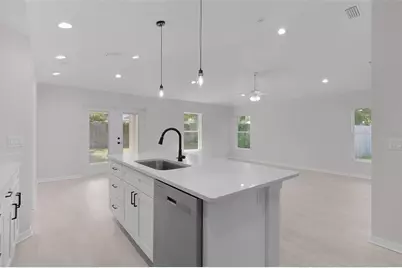 740 Powell Street, Wildwood, FL 34785 - Photo 41