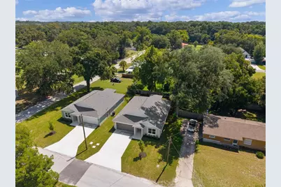 740 Powell Street, Wildwood, FL 34785 - Photo 7