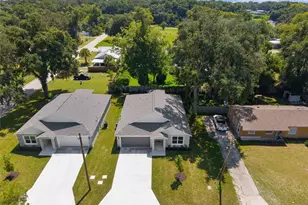 740 Powell St, Wildwood, FL 34785 - Photo 5