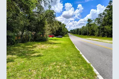 712 W Country Club Boulevard, Citrus Springs, FL 34434 - Photo 5