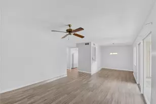 600 Fairways Cir, Ocala, FL 34472 - Photo 5