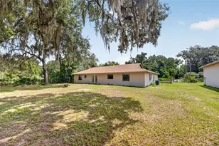 9590 SE 190th Ct, Ocklawaha, FL 32179 - Photo 17