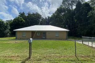 2717 NE 17th Ave, Ocala, FL 34470 - Photo 1