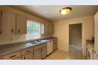 2717 NE 17th Avenue, Ocala, FL 34470 - Photo 7