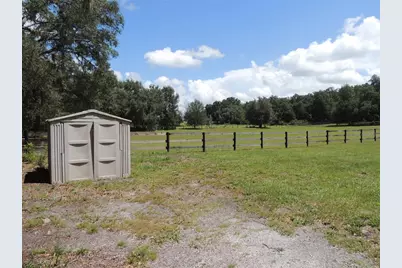 7090 SE 181st Court, Morriston, FL 32668 - Photo 5