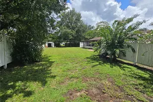 5521 NE 4th Pl, Ocala, FL 34470 - Photo 5