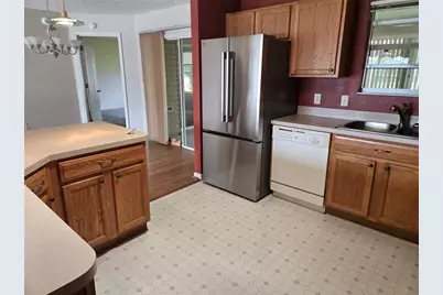 9533 SE 168th Maplesong Lane, The Villages, FL 32162 - Photo 3