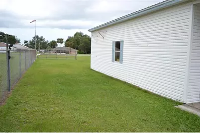 5951 SE 158th Court, Ocklawaha, FL 32179 - Photo 7