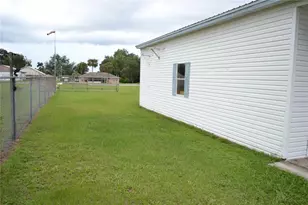 5951 SE 158th Ct, Ocklawaha, FL 32179 - Photo 7