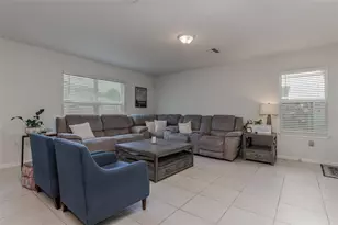 29908 Marquette Ave, Wesley Chapel, FL 33545 - Photo 7
