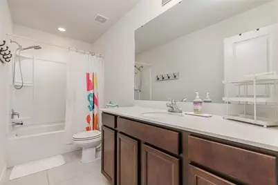 29908 Marquette Avenue, Wesley Chapel, FL 33545 - Photo 25